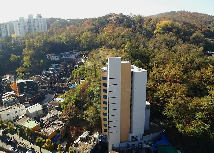 Hotel Cs Avenue Tourist