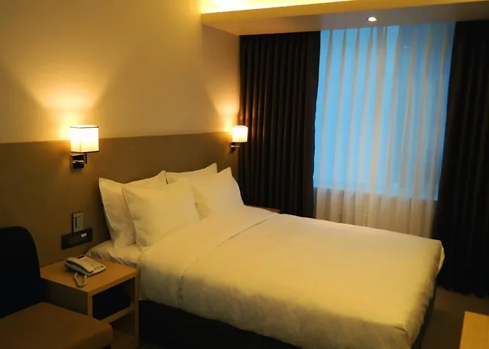 Cs Avenue Tourist Hotel 2*