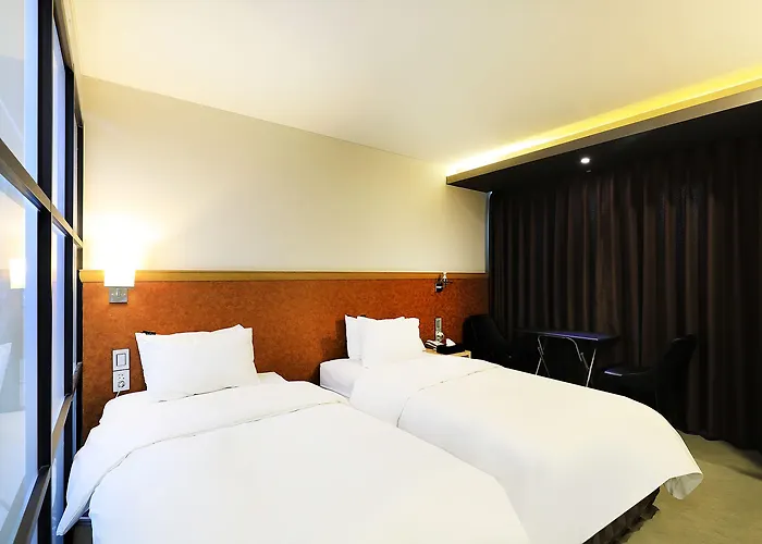 Hotel Cs Avenue Tourist 2*