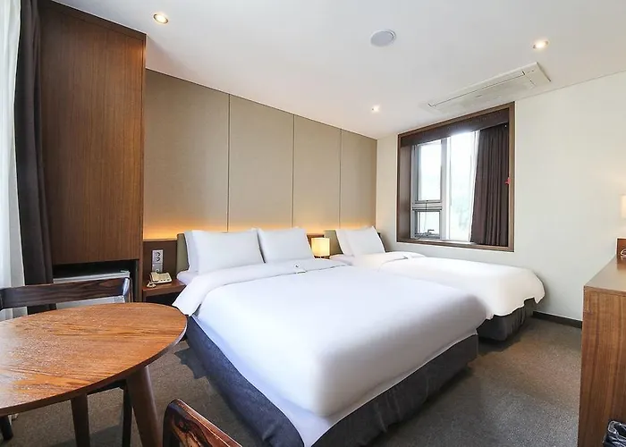 Cs Avenue Tourist Hotel 2*