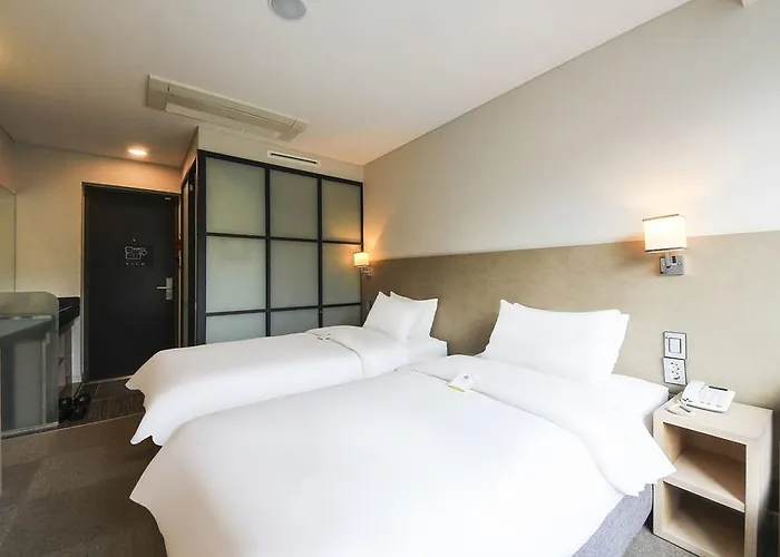 Cs Avenue Tourist Hotel